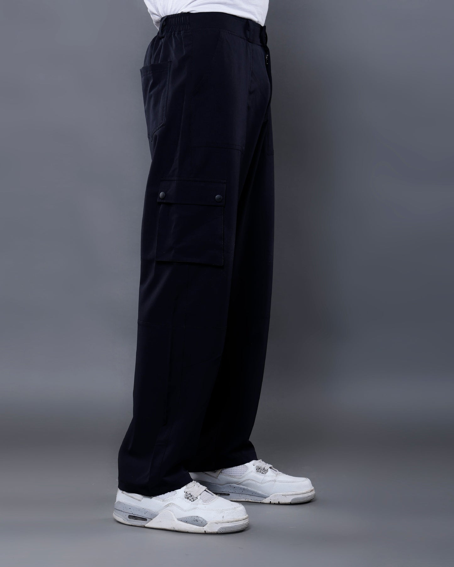 Straight Fit Cargo [Black]
