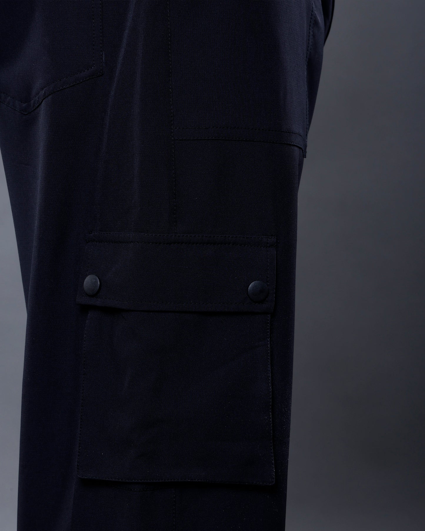 Straight Fit Cargo [Black]